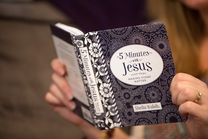5 Minutes with Jesus 3-Pack Bundle