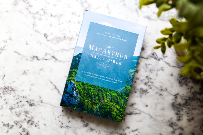 52 Weeks Through the Bible Study Guide + Bible