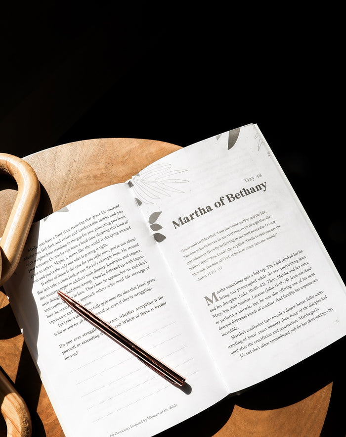 60 Devotions Inspired by Women of the Bible