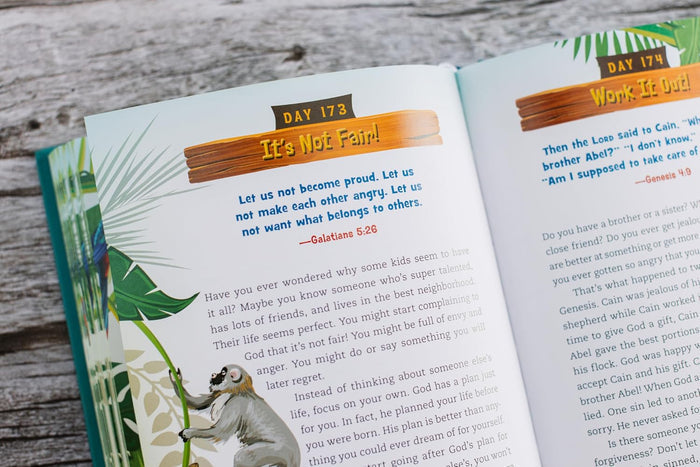 Adventure Bible Daily Devotional for Kids: A 365-Day Guide to Understanding the Bible