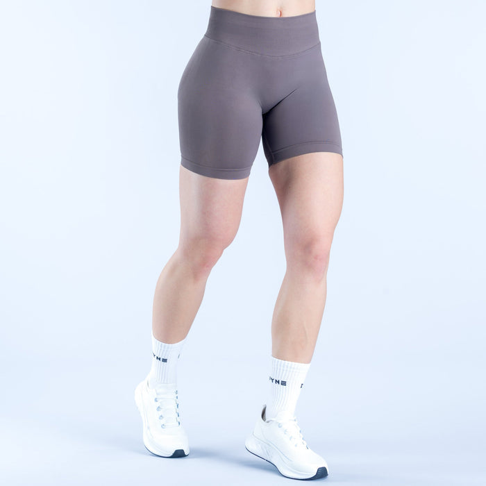 Dark gray 6.5-inch performance shorts with smooth fitted legs