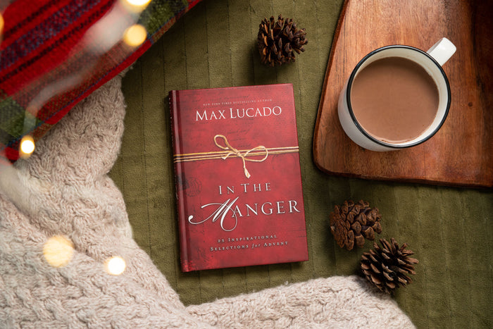 In the Manger 5-Pack Bundle: 25 Inspirational Selections for Advent