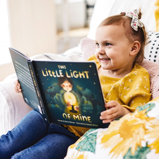 This Little Light of Mine: A Lift the Flap Book