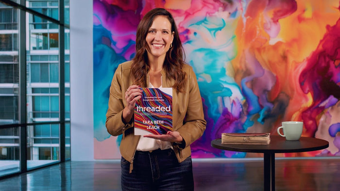 Threaded Bible Study Guide plus Streaming Video: Unraveling Our Story through God's Covenants