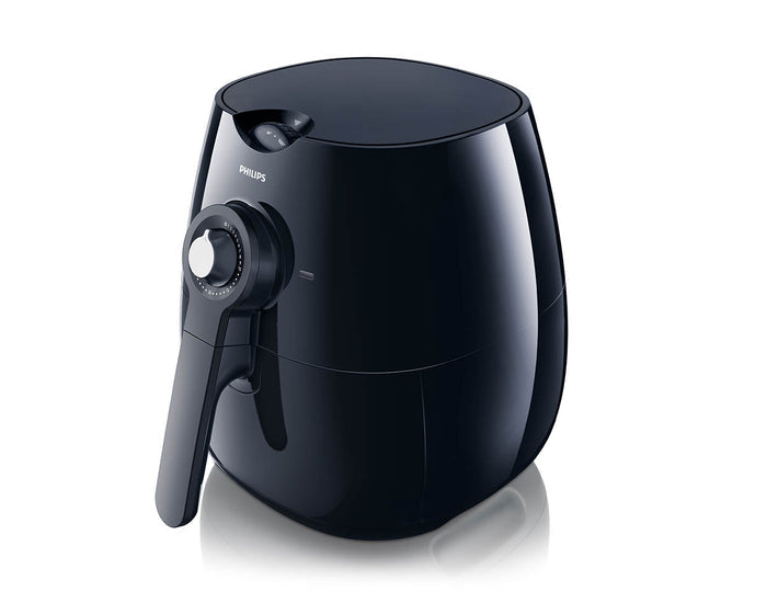Black Philips air fryer on a white background